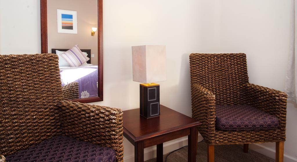 Hampshire Hotel Saint Helier Jersey Екстериор снимка